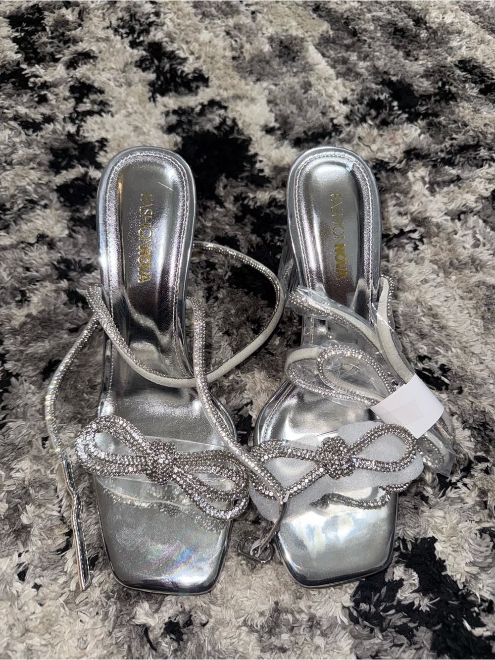 Fashion nova Silver Crystal-Strap Square-Toe Heeled Sandals